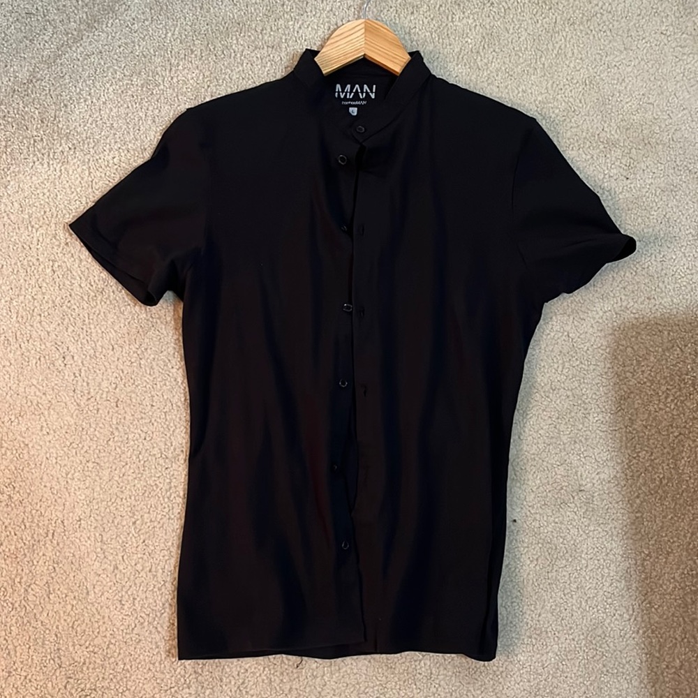 Boohooman Size Large short sleeve button down